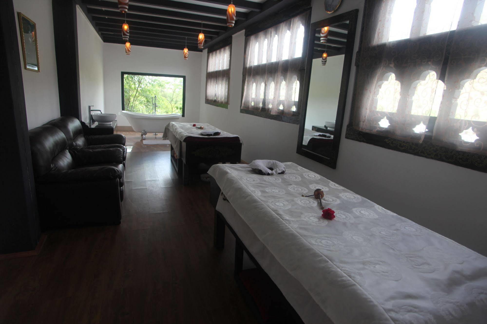Tashi Namgay Resort Paro Bagian luar foto